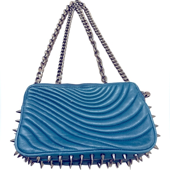 Henri Bendel No 7 Quilted Camera Bag Purse - Picture 2 of 9